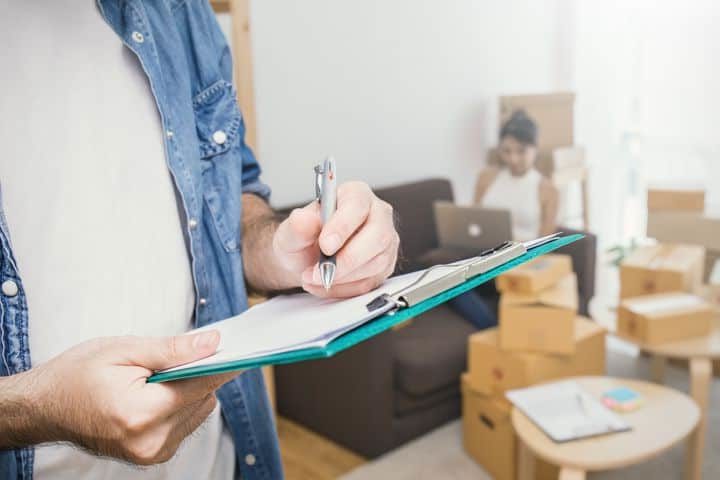 shutterstock 752228095 2 e1610494953352 How a Home Moving Quote Works