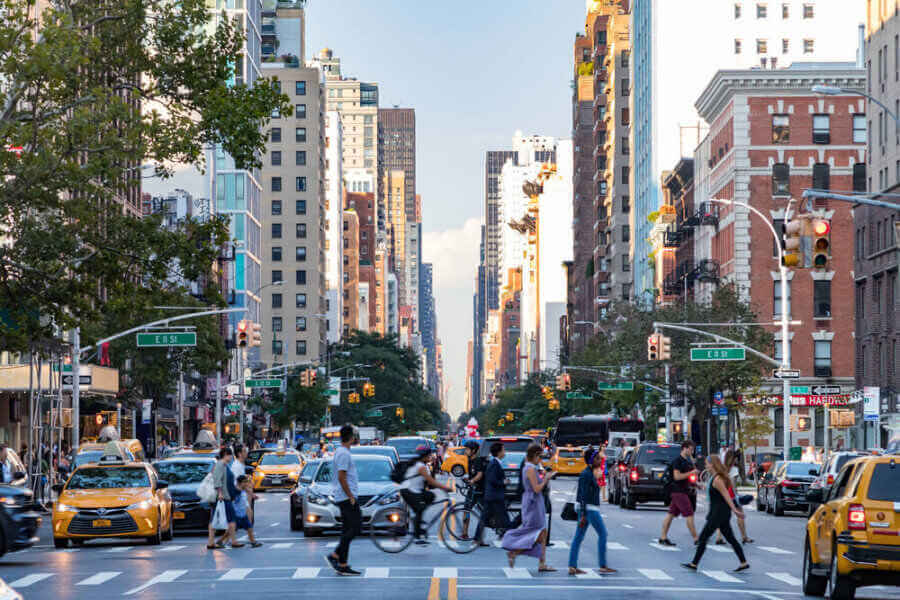 busy nyc street e1652822113511 Moving to New York? Here Are Some Things You Should Know