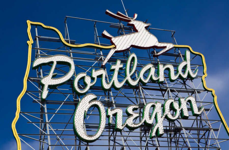 portland oregon sign e1654457544 Top 6 Neighborhoods in Portland, Oregon